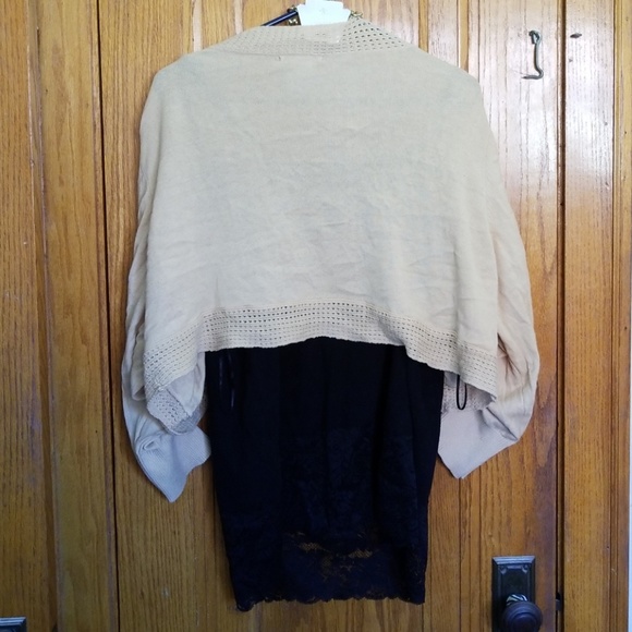 🚫Crochet shrug with gathered sleeves🚫 - Picture 7 of 8